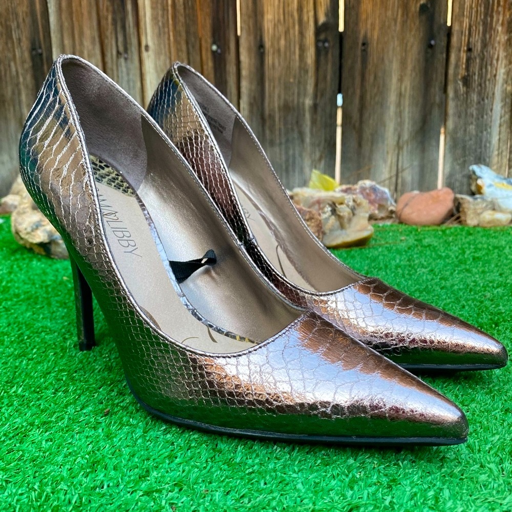 SAM & LIBBY Pumps